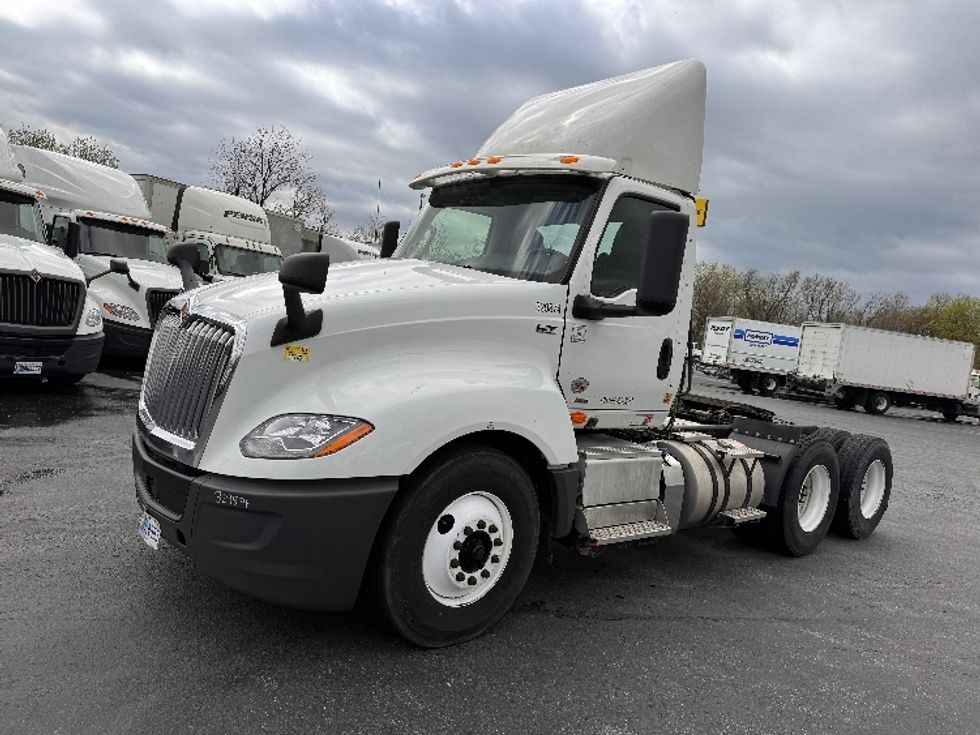 Day Cab Tractor-Heavy Duty Tractors-International-2019-LT625-Obetz-OH-503,547\n\t\tmiles-$ 27,750 - Image 3