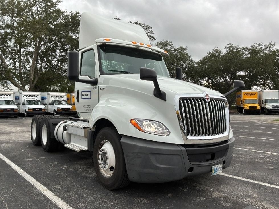 Day Cab Tractor-Heavy Duty Tractors-International-2019-LT625-Ocala-FL-556,341\n\t\tmiles-$ 22,000 - Image 3