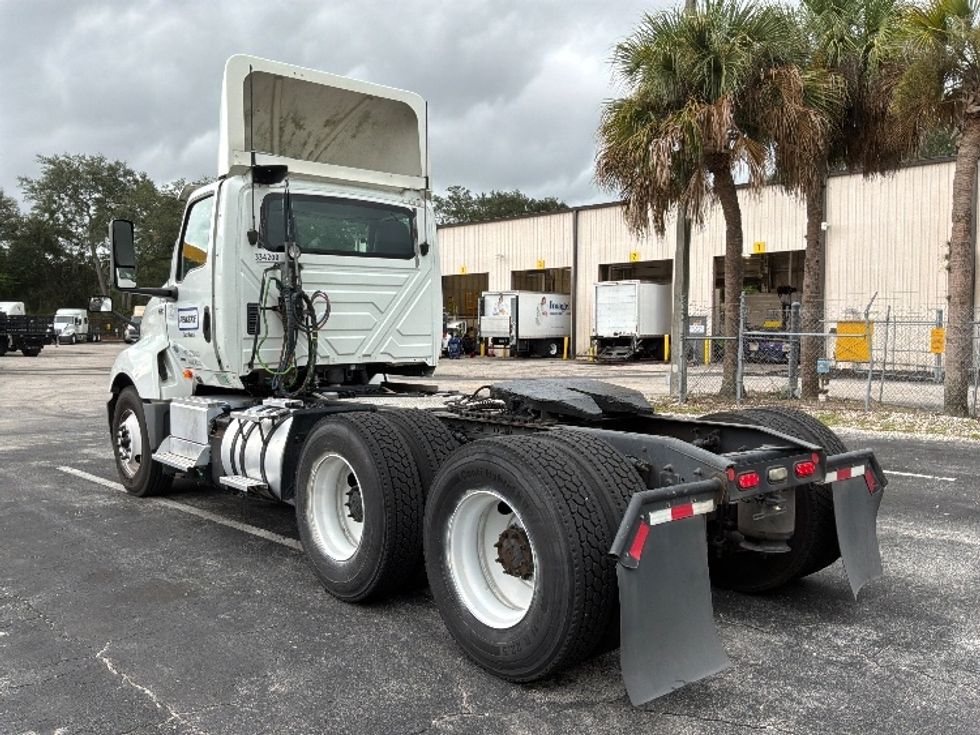 Day Cab Tractor-Heavy Duty Tractors-International-2019-LT625-Ocala-FL-556,341\n\t\tmiles-$ 22,000 - Image 5