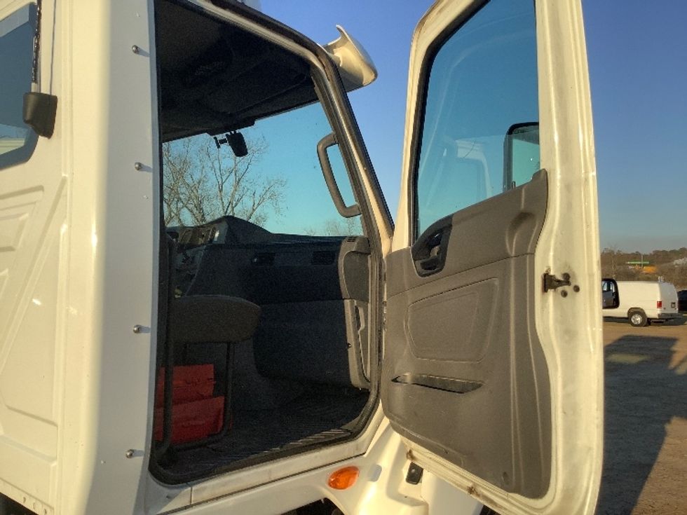 Day Cab Tractor-Heavy Duty Tractors-International-2019-LT625-Ocala-FL-595,292\n\t\tmiles-$ 19,000 - Image 12