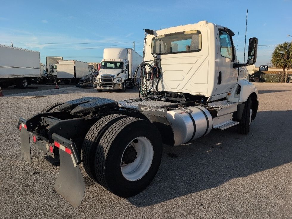 Day Cab Tractor-Heavy Duty Tractors-International-2019-LT625-Ocala-FL-96,662\n\t\tmiles-$ 16,250 - Image 7