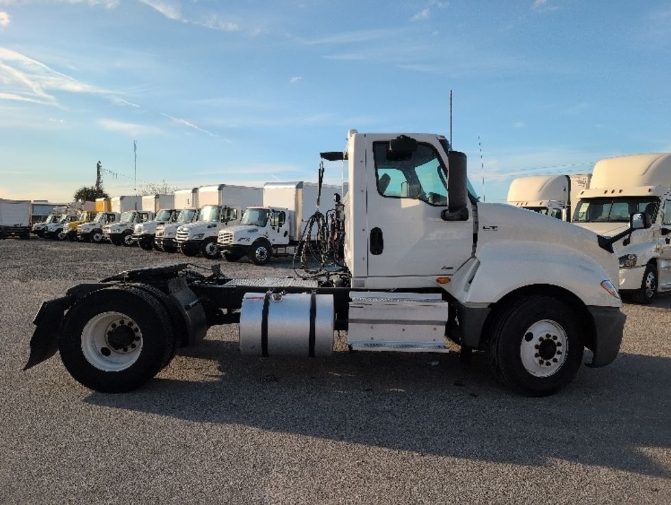 Day Cab Tractor-Heavy Duty Tractors-International-2019-LT625-Ocala-FL-96,662\n\t\tmiles-$ 16,250 - Image 8