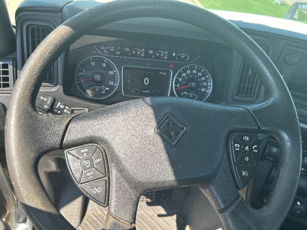 Day Cab Tractor-Heavy Duty Tractors-International-2019-LT625-Oklahoma City-OK-360,879\n\t\tmiles-$ 29,500 - Image 10