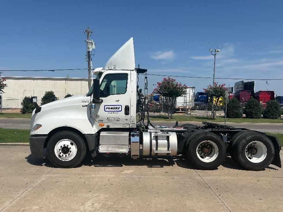Day Cab Tractor-Heavy Duty Tractors-International-2019-LT625-Oklahoma City-OK-360,879\n\t\tmiles-$ 29,500 - Image 4