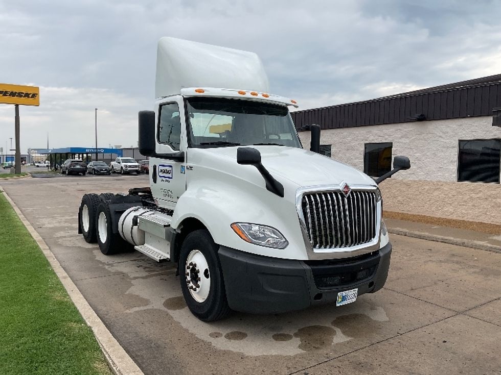 Day Cab Tractor-Heavy Duty Tractors-International-2019-LT625-Oklahoma City-OK-471,759\n\t\tmiles-$ 23,000 - Image 1