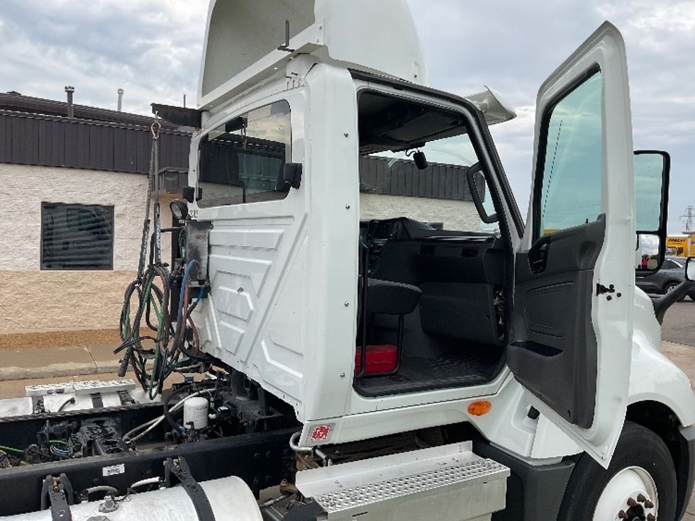 Day Cab Tractor-Heavy Duty Tractors-International-2019-LT625-Oklahoma City-OK-471,759\n\t\tmiles-$ 23,000 - Image 12