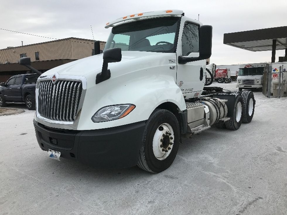 Day Cab Tractor-Heavy Duty Tractors-International-2019-LT625-Omaha-NE-199,159\n\t\tmiles-$ 39,000 - Image 3