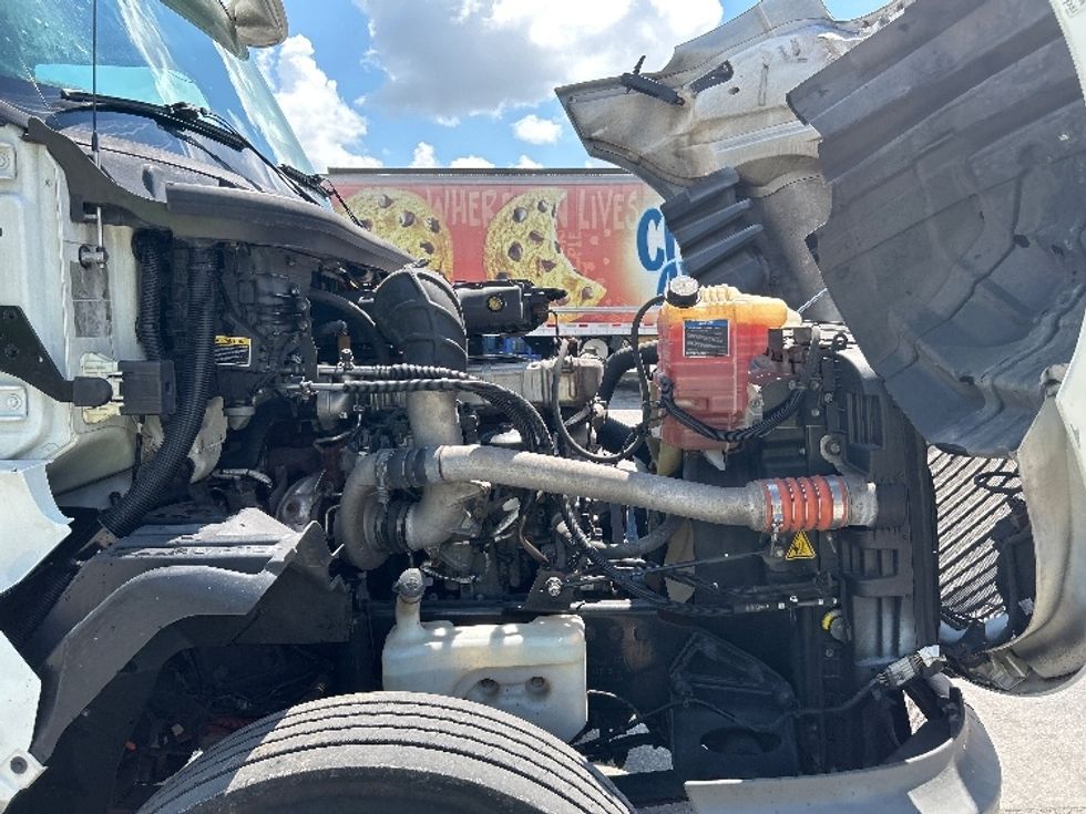 Day Cab Tractor-Heavy Duty Tractors-International-2019-LT625-Orlando-FL-283,540\n\t\tmiles-$ 32,500 - Image 15