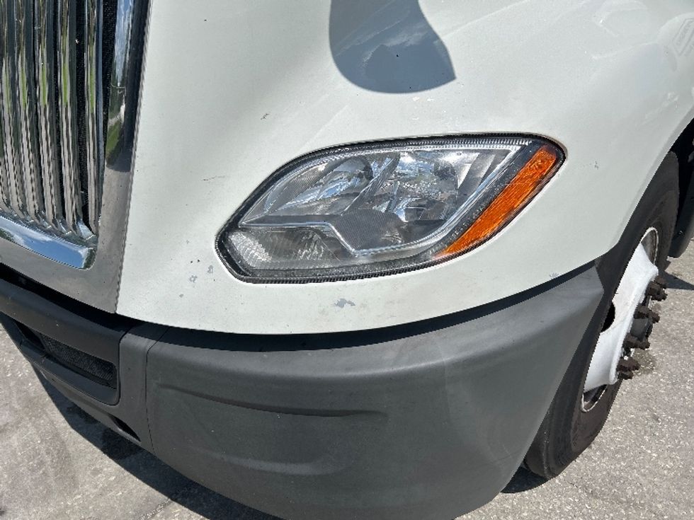 Day Cab Tractor-Heavy Duty Tractors-International-2019-LT625-Orlando-FL-283,540\n\t\tmiles-$ 32,500 - Image 18