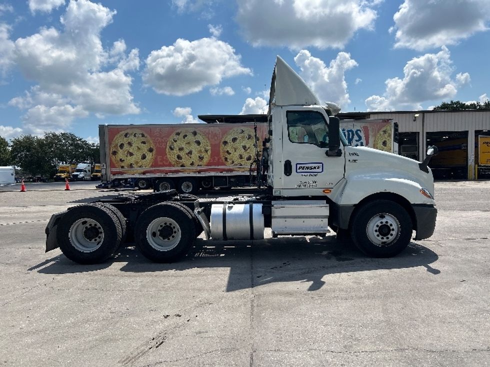 Day Cab Tractor-Heavy Duty Tractors-International-2019-LT625-Orlando-FL-283,540\n\t\tmiles-$ 32,500 - Image 8