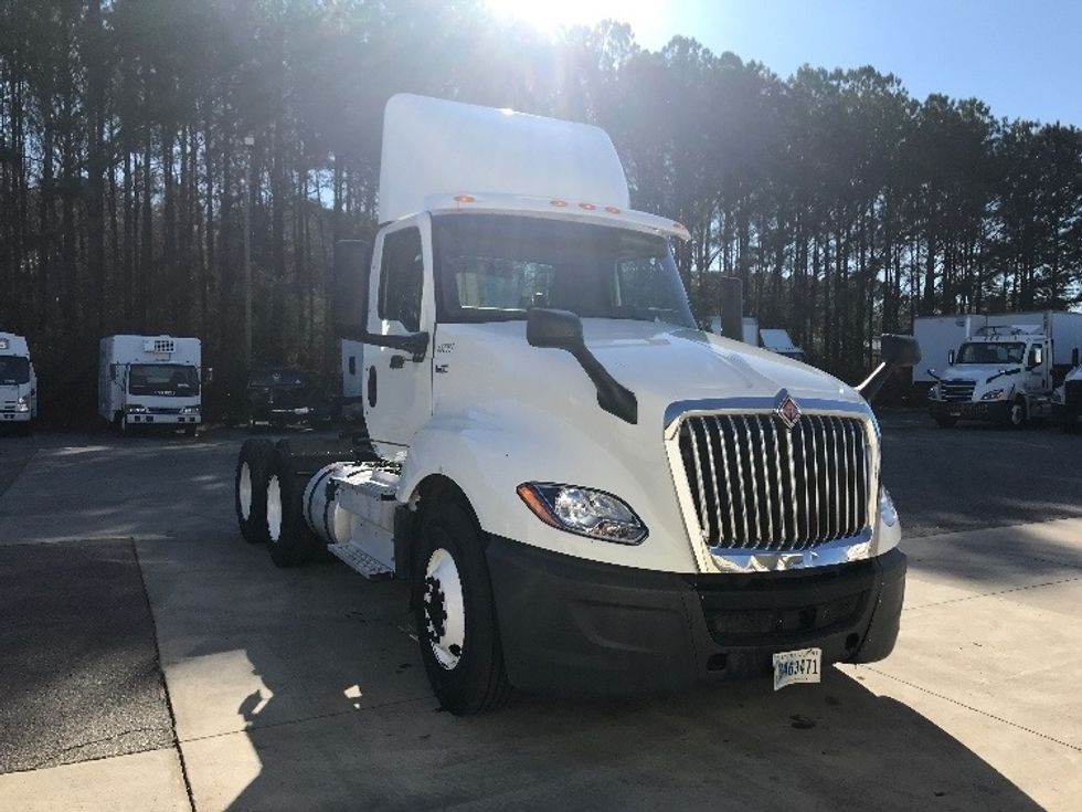 Day Cab Tractor-Heavy Duty Tractors-International-2019-LT625-Pell City-AL-478,742\n\t\tmiles-$ 21,500 - Image 1