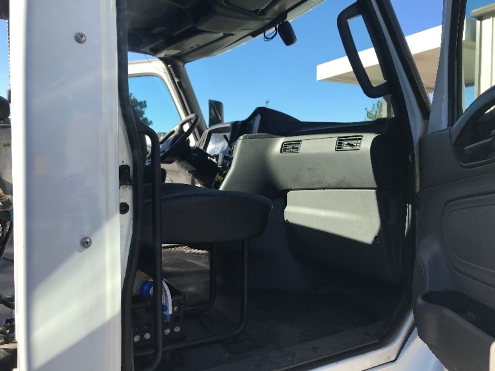 Day Cab Tractor-Heavy Duty Tractors-International-2019-LT625-Pell City-AL-478,742\n\t\tmiles-$ 21,500 - Image 11