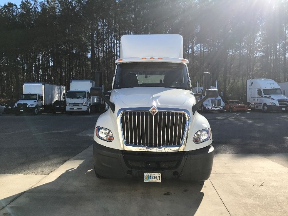 Day Cab Tractor-Heavy Duty Tractors-International-2019-LT625-Pell City-AL-478,742\n\t\tmiles-$ 21,500 - Image 2
