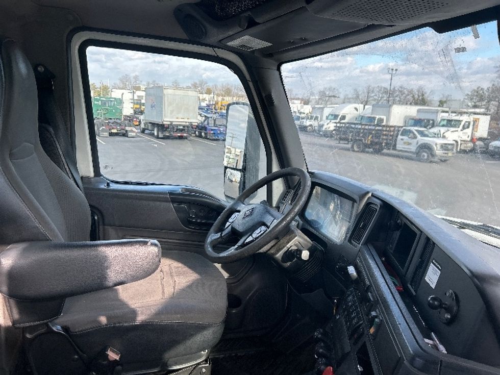 Day Cab Tractor-Heavy Duty Tractors-International-2019-LT625-Pennsauken-NJ-393,416\n\t\tmiles-$ 25,000 - Image 14