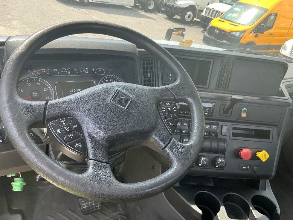 Day Cab Tractor-Heavy Duty Tractors-International-2019-LT625-Pensacola-FL-276,523\n\t\tmiles-$ 31,250 - Image 11