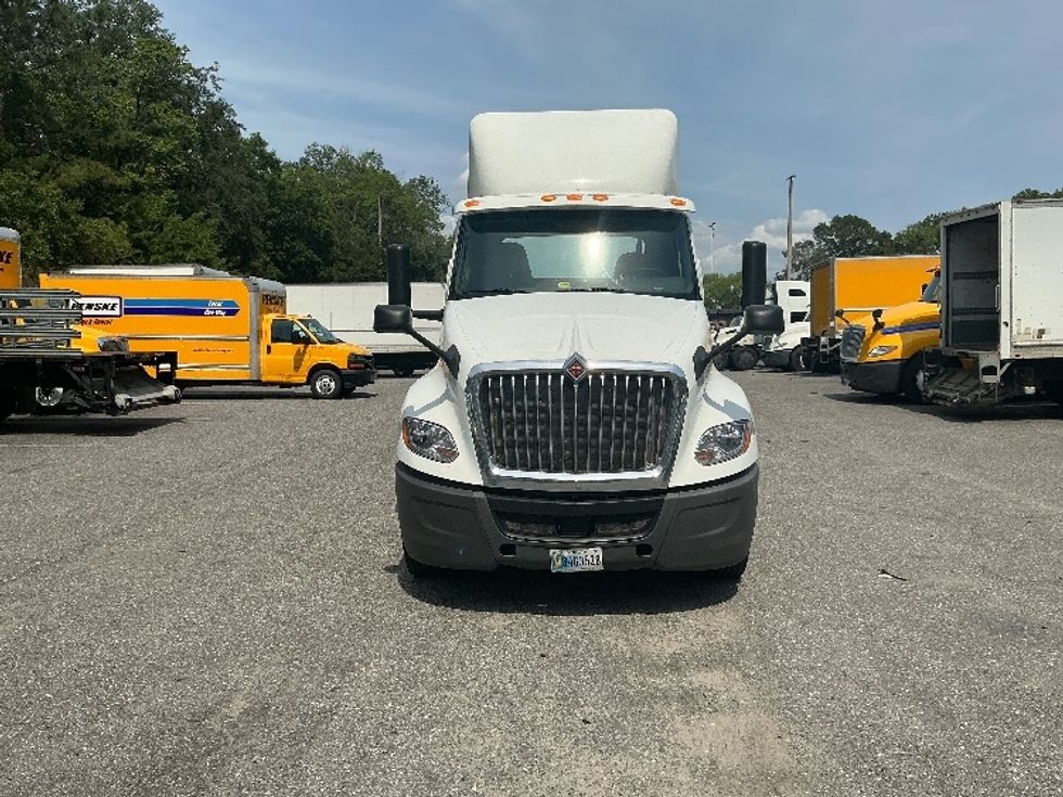 Day Cab Tractor-Heavy Duty Tractors-International-2019-LT625-Pensacola-FL-276,523\n\t\tmiles-$ 31,250 - Image 2