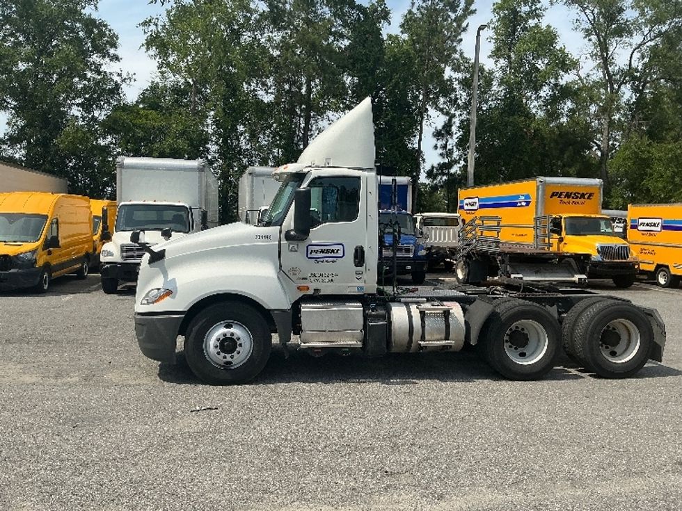 Day Cab Tractor-Heavy Duty Tractors-International-2019-LT625-Pensacola-FL-276,523\n\t\tmiles-$ 31,250 - Image 4
