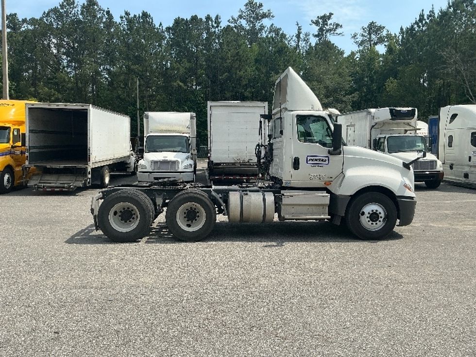 Day Cab Tractor-Heavy Duty Tractors-International-2019-LT625-Pensacola-FL-276,523\n\t\tmiles-$ 31,250 - Image 8