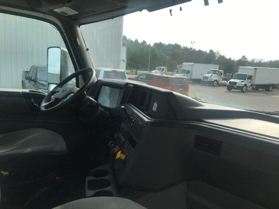 Day Cab Tractor-Heavy Duty Tractors-International-2019-LT625-Pensacola-FL-293,658\n\t\tmiles-$ 26,750 - Image 13