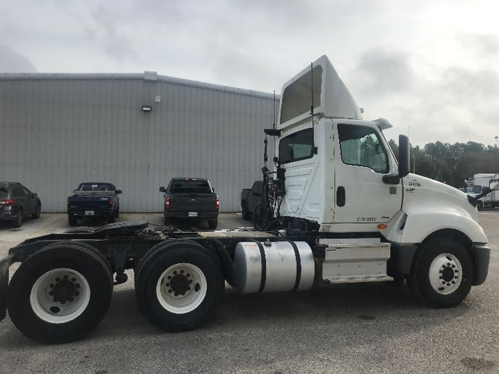 Day Cab Tractor-Heavy Duty Tractors-International-2019-LT625-Pensacola-FL-293,658\n\t\tmiles-$ 26,750 - Image 8