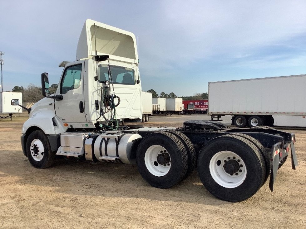 Day Cab Tractor-Heavy Duty Tractors-International-2019-LT625-Pensacola-FL-315,492\n\t\tmiles-$ 25,750 - Image 5