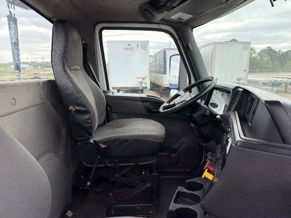 Day Cab Tractor-Heavy Duty Tractors-International-2019-LT625-Pensacola-FL-393,197\n\t\tmiles-$ 24,750 - Image 14