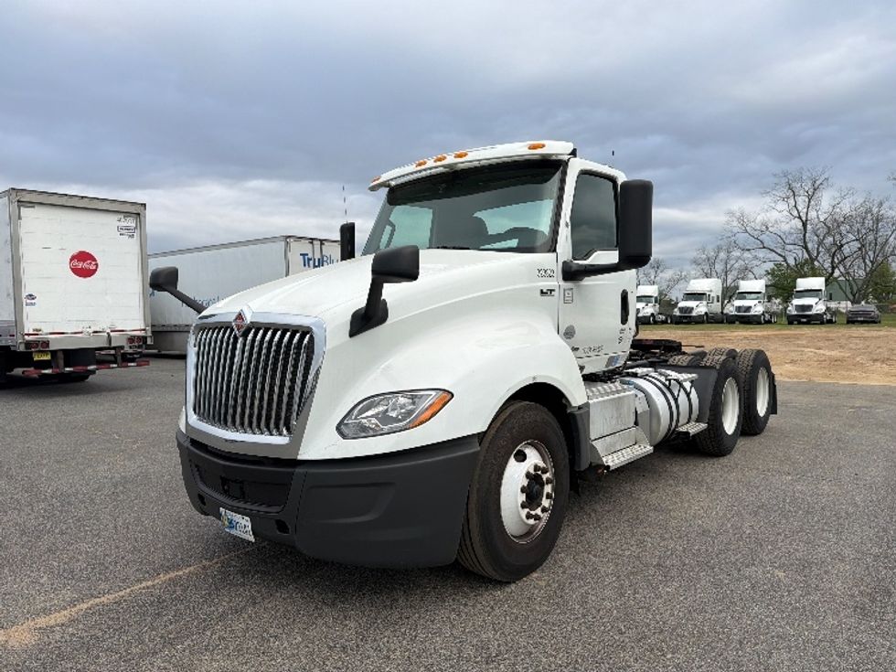 Day Cab Tractor-Heavy Duty Tractors-International-2019-LT625-Pensacola-FL-393,197\n\t\tmiles-$ 24,750 - Image 3
