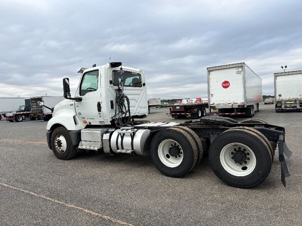 Day Cab Tractor-Heavy Duty Tractors-International-2019-LT625-Pensacola-FL-393,197\n\t\tmiles-$ 24,750 - Image 5