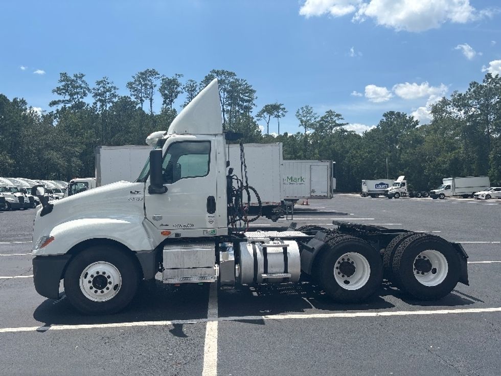 Day Cab Tractor-Heavy Duty Tractors-International-2019-LT625-Pensacola-FL-453,924\n\t\tmiles-$ 22,250 - Image 4