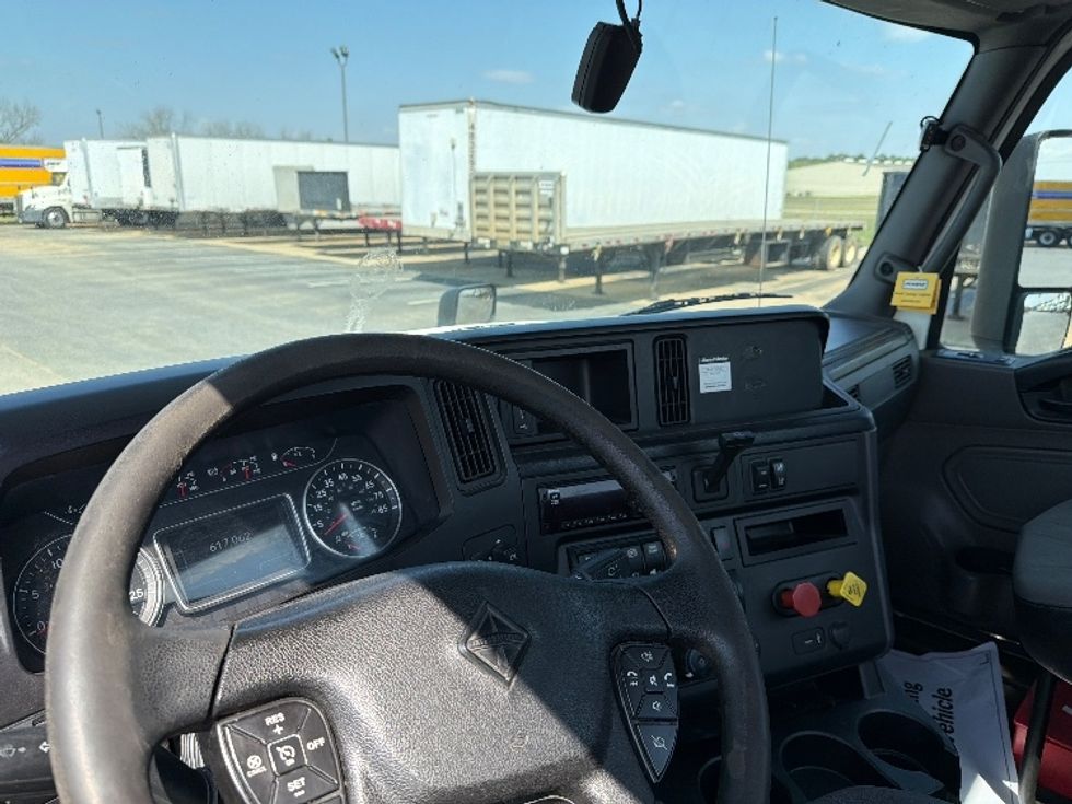 Day Cab Tractor-Heavy Duty Tractors-International-2019-LT625-Pensacola-FL-617,061\n\t\tmiles-$ 20,000 - Image 10