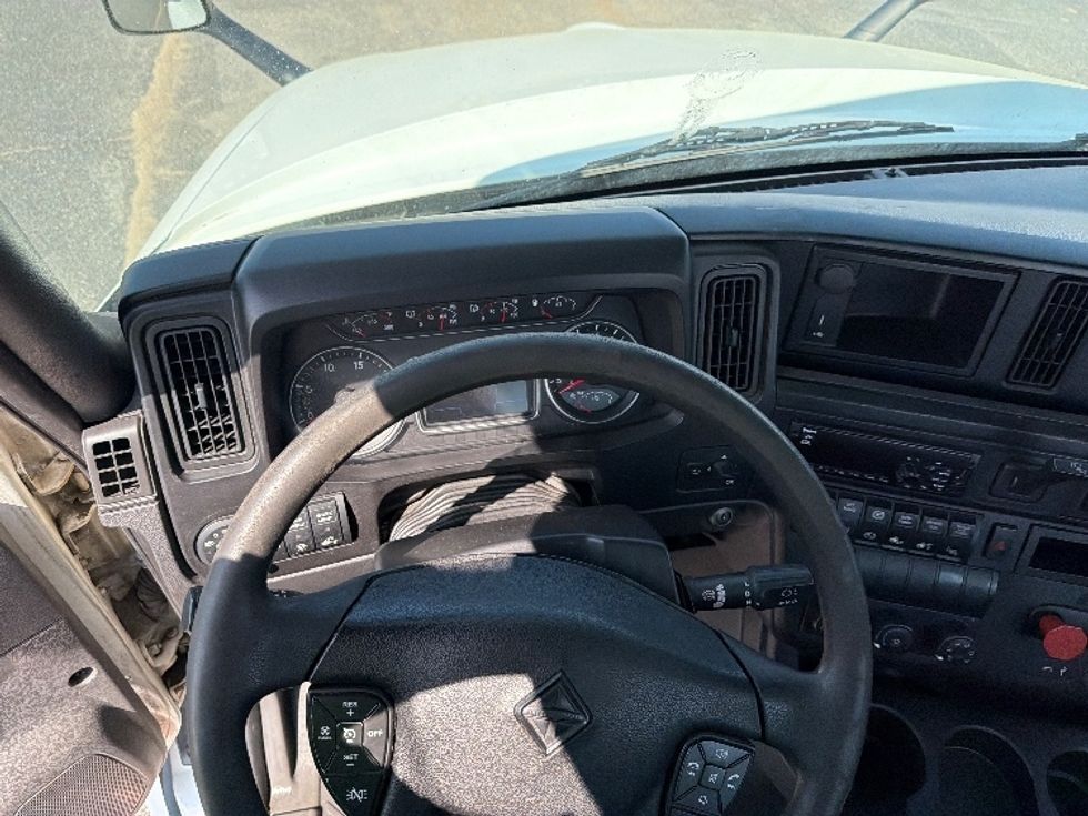 Day Cab Tractor-Heavy Duty Tractors-International-2019-LT625-Pensacola-FL-617,061\n\t\tmiles-$ 20,000 - Image 11