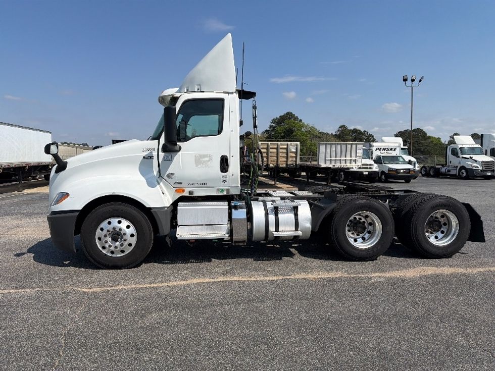 Day Cab Tractor-Heavy Duty Tractors-International-2019-LT625-Pensacola-FL-617,061\n\t\tmiles-$ 20,000 - Image 4