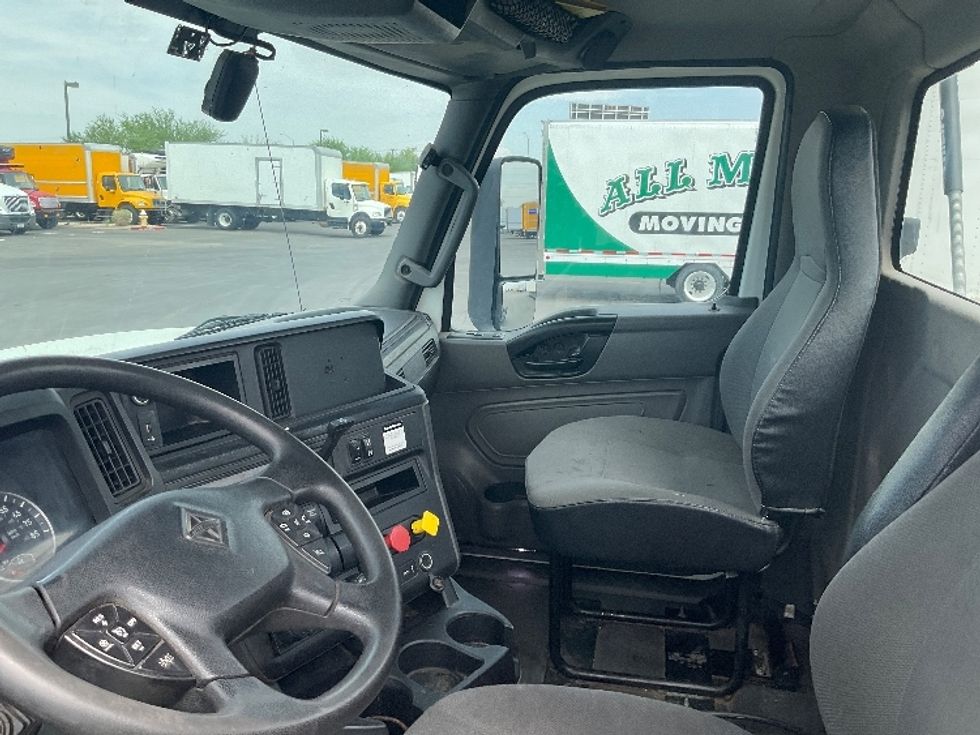 Day Cab Tractor-Heavy Duty Tractors-International-2019-LT625-Phoenix-AZ-235,962\n\t\tmiles-$ 33,250 - Image 10