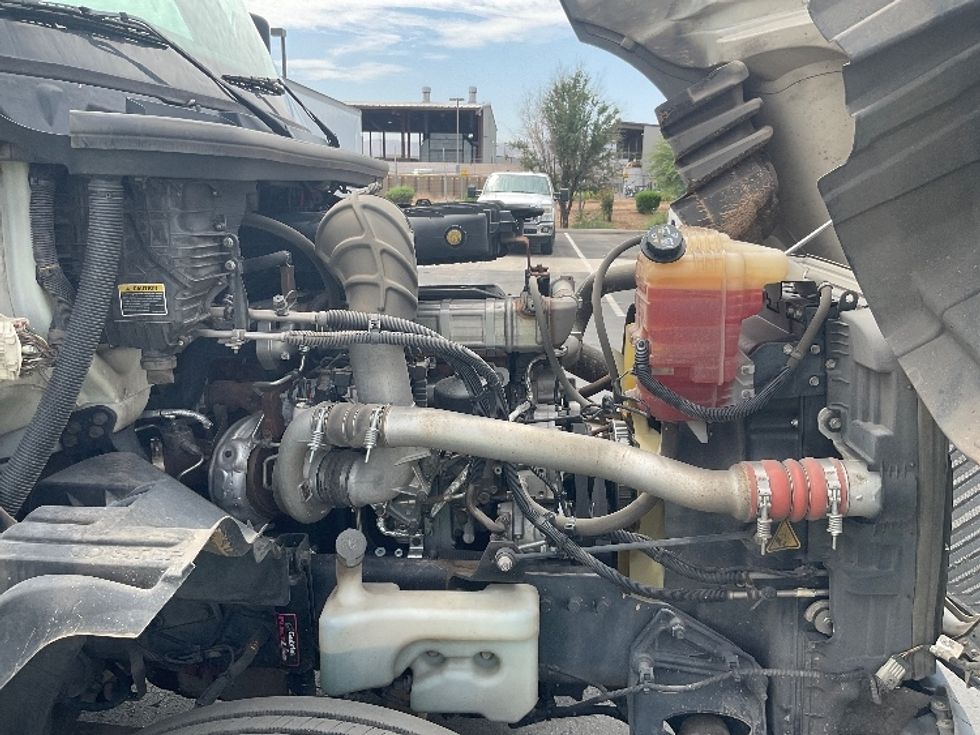 Day Cab Tractor-Heavy Duty Tractors-International-2019-LT625-Phoenix-AZ-235,962\n\t\tmiles-$ 33,250 - Image 15