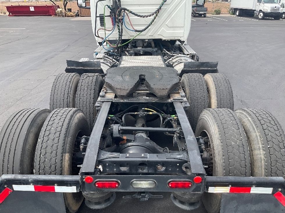 Day Cab Tractor-Heavy Duty Tractors-International-2019-LT625-Phoenix-AZ-235,962\n\t\tmiles-$ 33,250 - Image 6