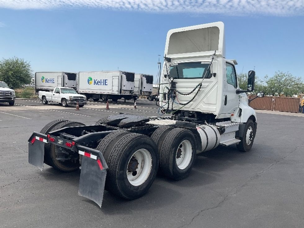 Day Cab Tractor-Heavy Duty Tractors-International-2019-LT625-Phoenix-AZ-235,962\n\t\tmiles-$ 33,250 - Image 7