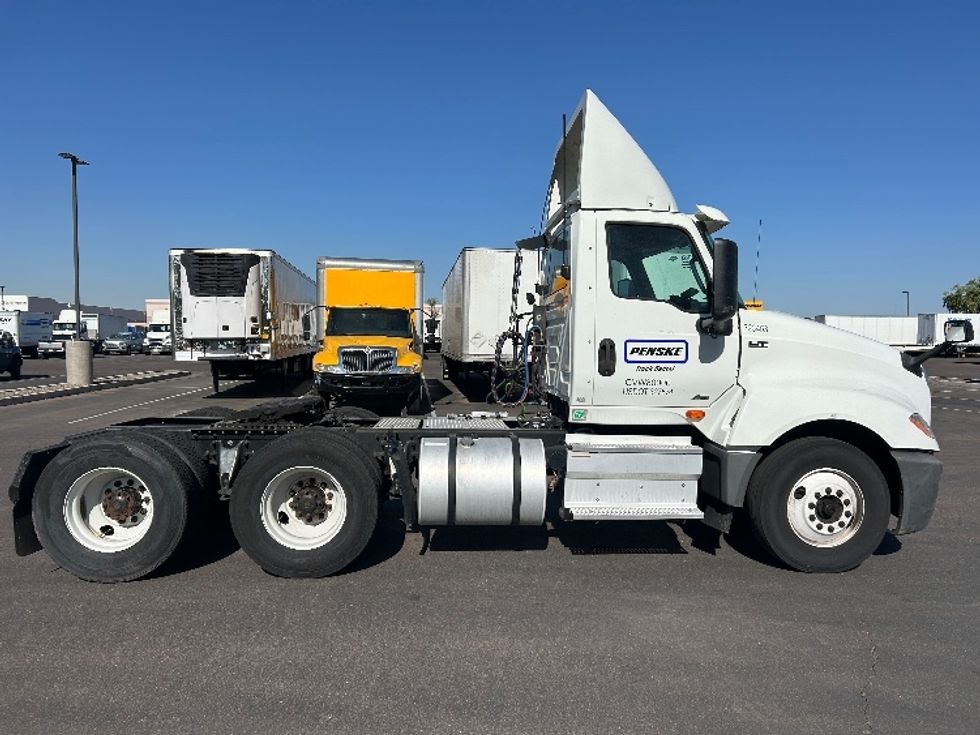 Day Cab Tractor-Heavy Duty Tractors-International-2019-LT625-Phoenix-AZ-312,525\n\t\tmiles-$ 25,500 - Image 8