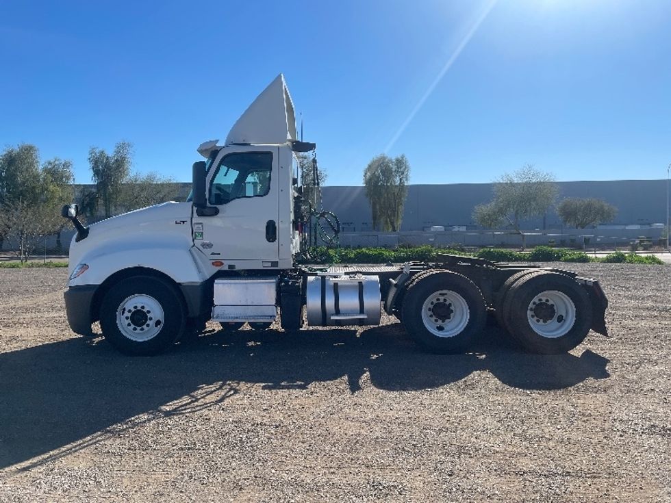 Day Cab Tractor-Heavy Duty Tractors-International-2019-LT625-Phoenix-AZ-346,694\n\t\tmiles-$ 26,750 - Image 4