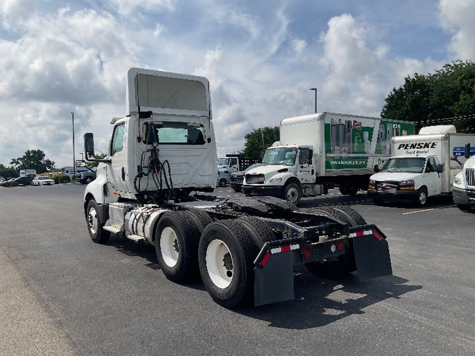 Day Cab Tractor-Heavy Duty Tractors-International-2019-LT625-Piqua-OH-306,609\n\t\tmiles-$ 28,750 - Image 5