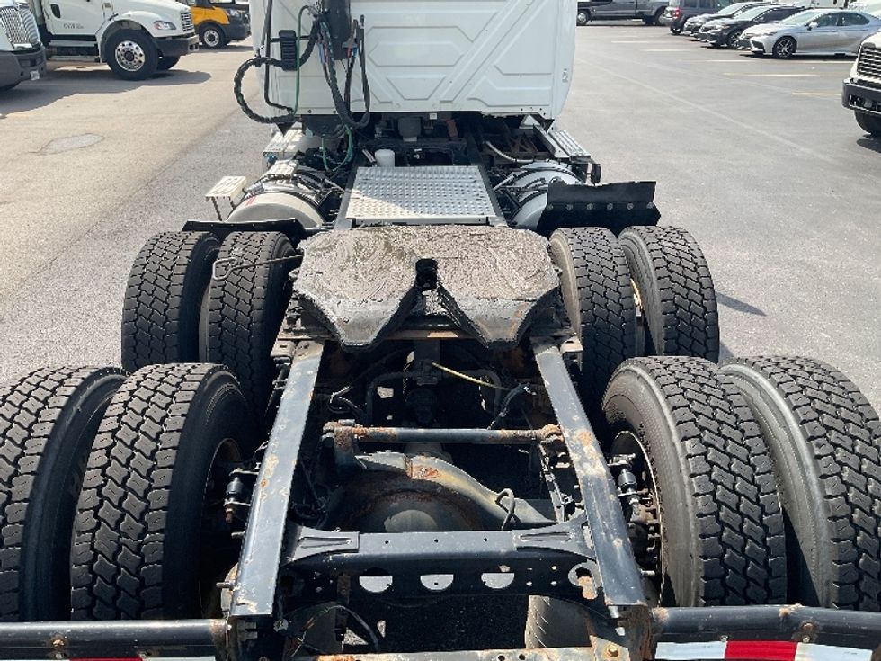 Day Cab Tractor-Heavy Duty Tractors-International-2019-LT625-Piqua-OH-306,609\n\t\tmiles-$ 28,750 - Image 6