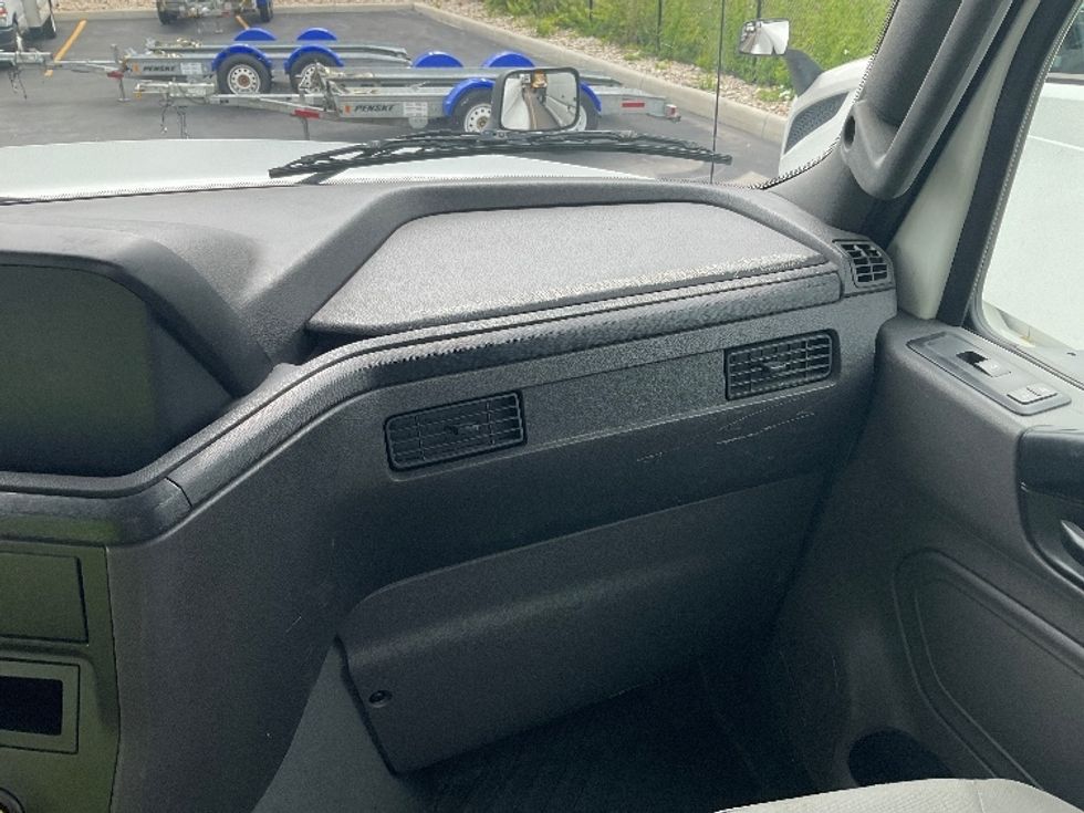 Day Cab Tractor-Heavy Duty Tractors-International-2019-LT625-Piqua-OH-343,654\n\t\tmiles-$ 28,000 - Image 13