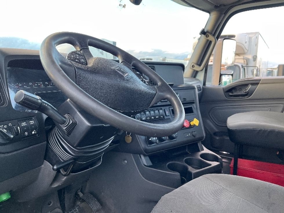 Day Cab Tractor-Heavy Duty Tractors-International-2019-LT625-Piqua-OH-445,255\n\t\tmiles-$ 24,750 - Image 10