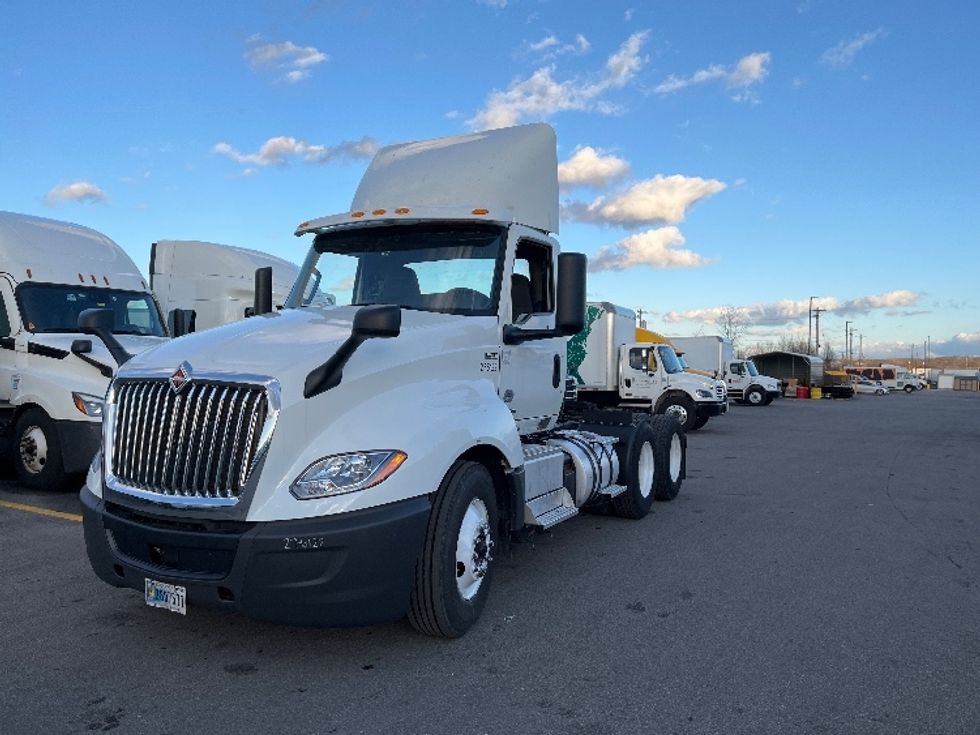 Day Cab Tractor-Heavy Duty Tractors-International-2019-LT625-Piqua-OH-445,255\n\t\tmiles-$ 24,750 - Image 3