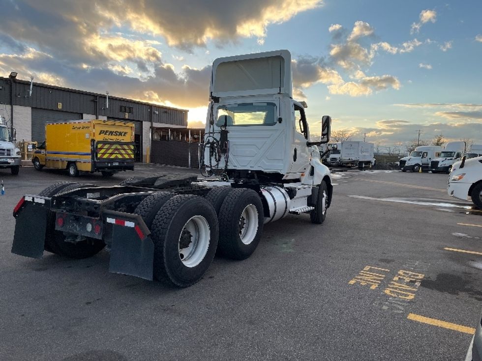 Day Cab Tractor-Heavy Duty Tractors-International-2019-LT625-Piqua-OH-445,255\n\t\tmiles-$ 24,750 - Image 7