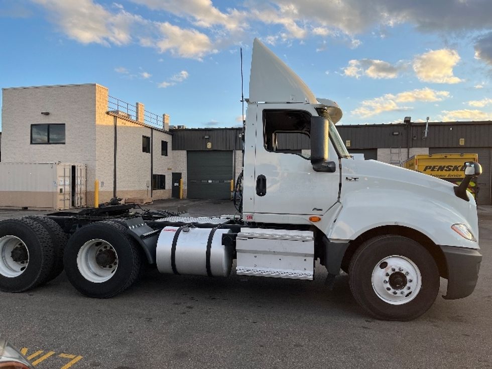 Day Cab Tractor-Heavy Duty Tractors-International-2019-LT625-Piqua-OH-445,255\n\t\tmiles-$ 24,750 - Image 8