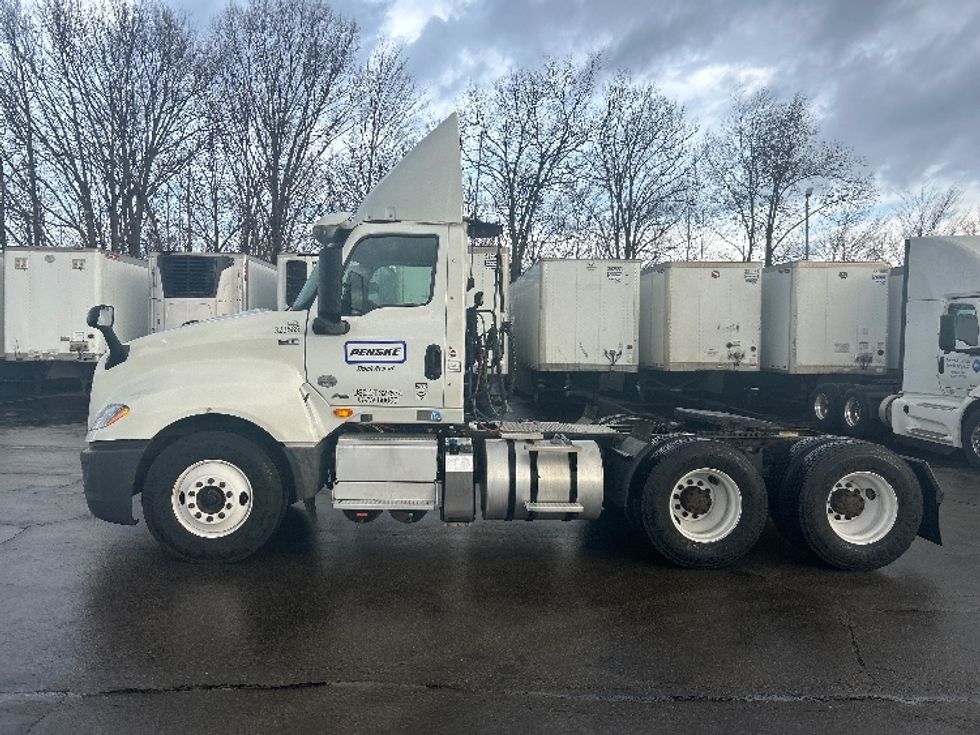 Day Cab Tractor-Heavy Duty Tractors-International-2019-LT625-Piqua-OH-457,321\n\t\tmiles-$ 21,750 - Image 4