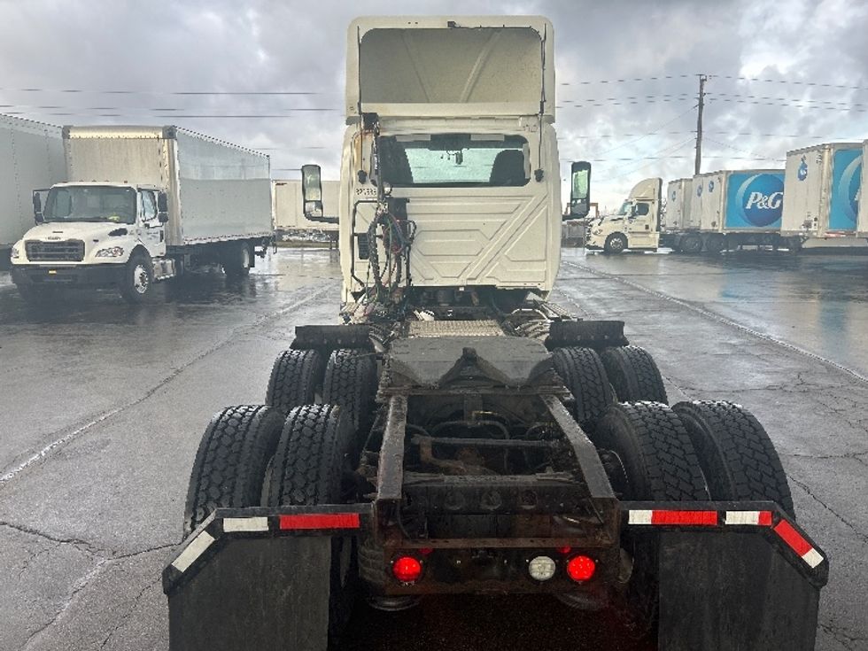 Day Cab Tractor-Heavy Duty Tractors-International-2019-LT625-Piqua-OH-457,321\n\t\tmiles-$ 21,750 - Image 6