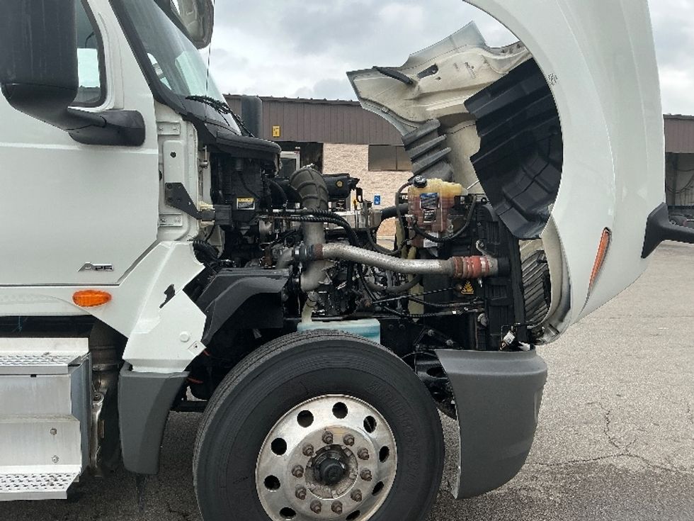 Day Cab Tractor-Heavy Duty Tractors-International-2019-LT625-Piqua-OH-517,939\n\t\tmiles-$ 21,750 - Image 15