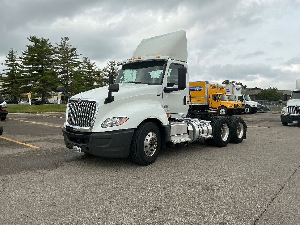 Day Cab Tractor-Heavy Duty Tractors-International-2019-LT625-Piqua-OH-517,939\n\t\tmiles-$ 21,750 - Image 3