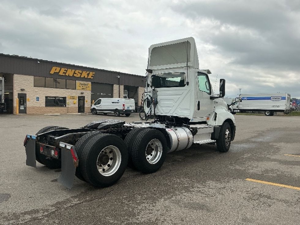 Day Cab Tractor-Heavy Duty Tractors-International-2019-LT625-Piqua-OH-517,939\n\t\tmiles-$ 21,750 - Image 7
